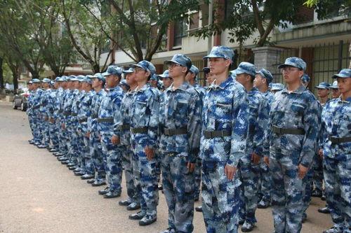 看军训吃瓜视频在哪看,热门平台一览