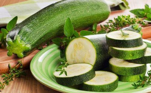 主播吃西葫芦瓜视频,烹饪技巧大公开！