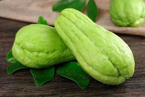 吃生洋瓜会不会得病呀视频,揭秘生食风险与预防措施